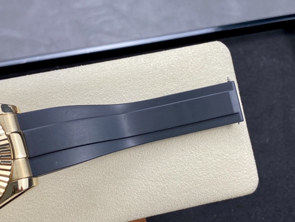 激安ロレックス着用イメージ